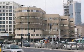 מלון דירות בגין 19